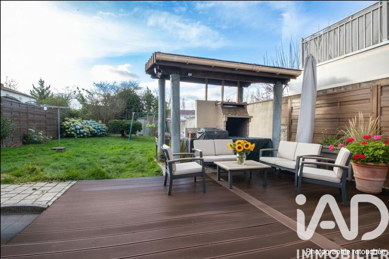 Maison - 91 m² - 5 pièces