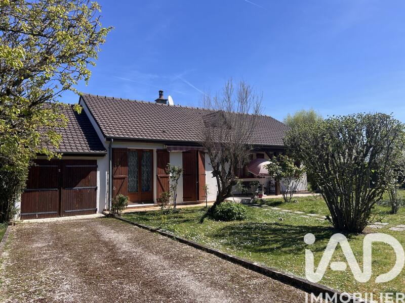 Maison - 89 m² - 5 pièces