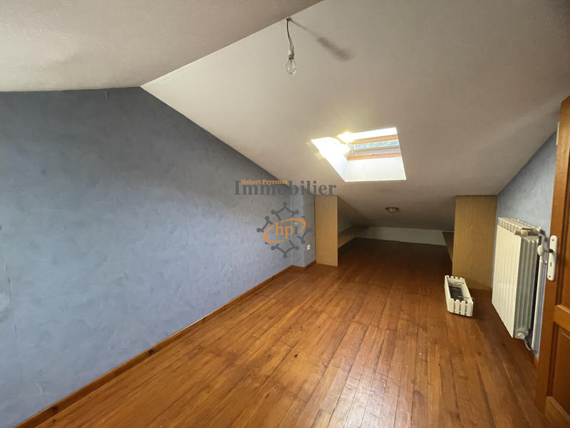 Duplex - 102 m² - 5 pièces