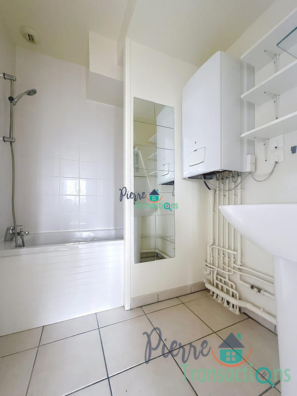 Appartement - 83 m² - 4 pièces