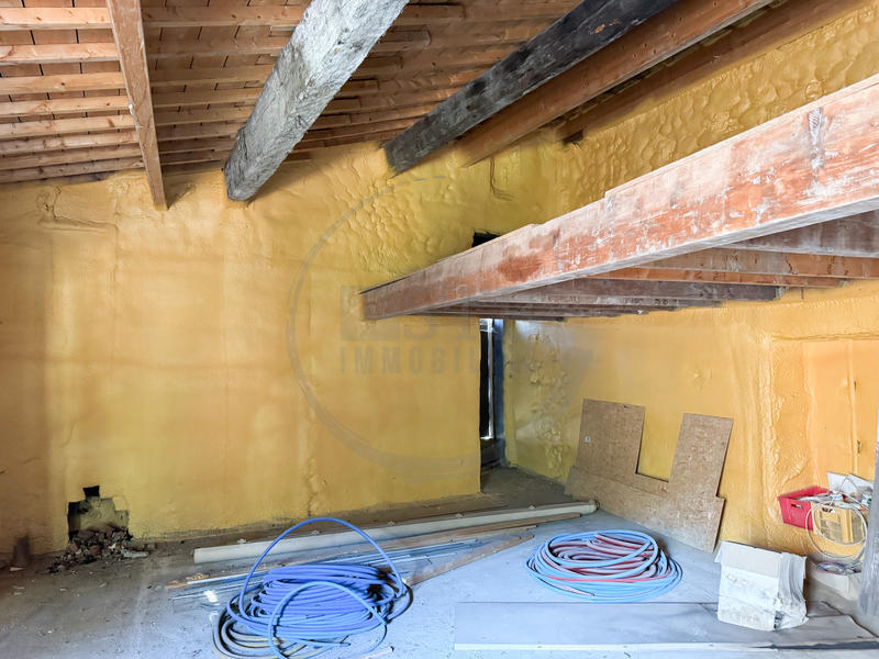 Immeuble - 220 m² - 9 pièces