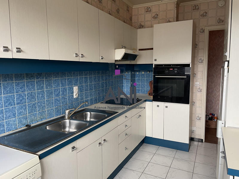 Appartement - 82 m² - 4 pièces