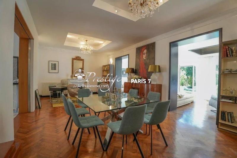Maison - 276 m² - 6 pièces