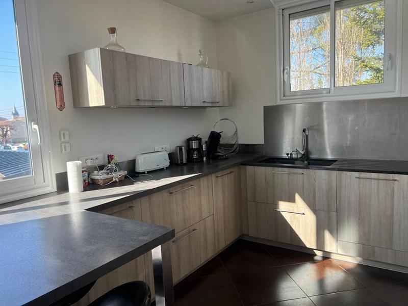 Maison - 96 m² - 5 pièces