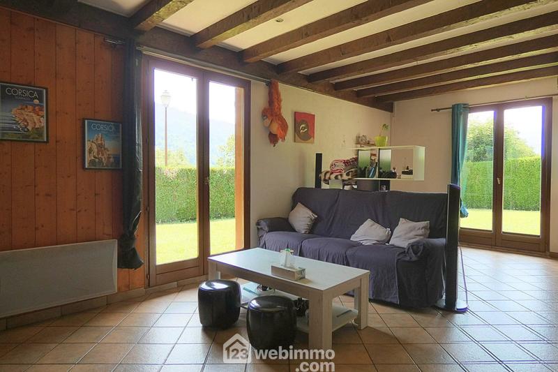 Maison - 88 m² - 4 pièces