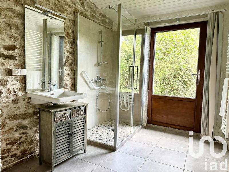 Maison - 176 m² - 7 pièces