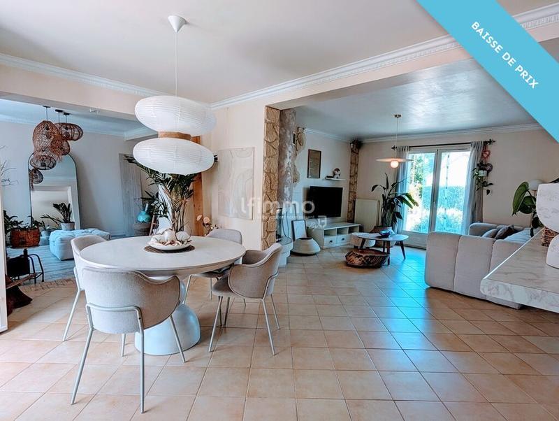 Maison - 160 m² - 8 pièces