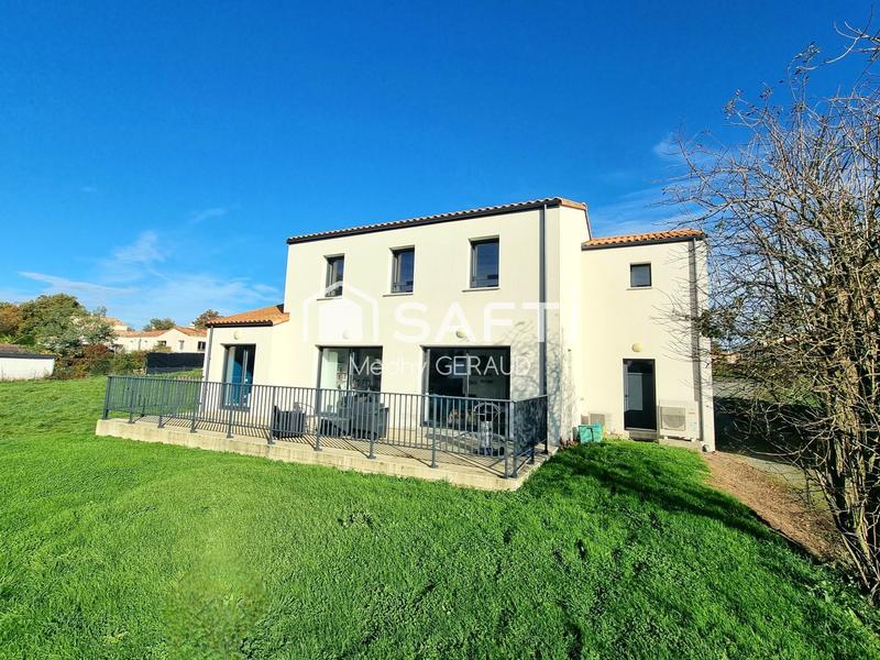 Maison - 183 m² - 9 pièces