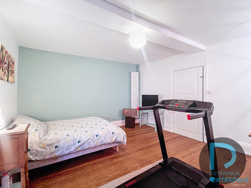 Appartement - 91 m² - 3 pièces