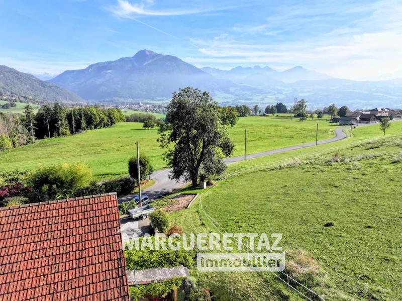 Maison - 422 m² - 7 pièces