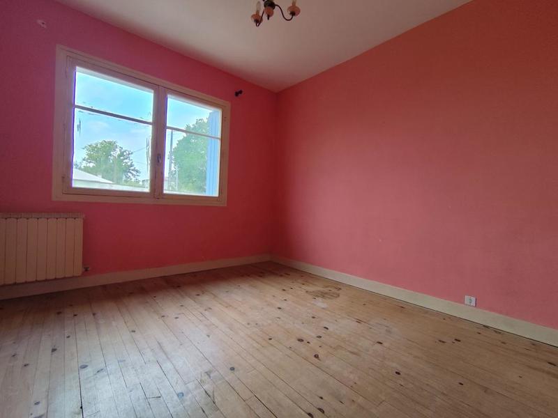 Maison - 180 m² - 8 pièces