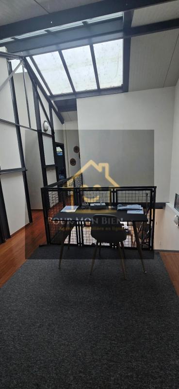 Duplex - 98 m² - 4 pièces