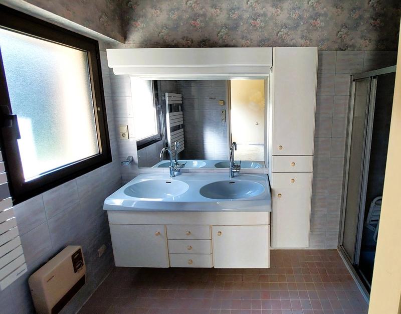 Maison - 188 m² - 7 pièces