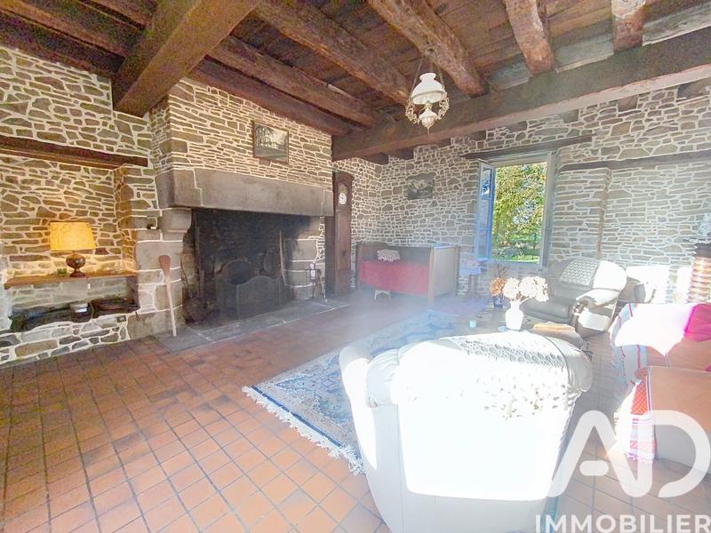 Maison - 219 m² - 6 pièces