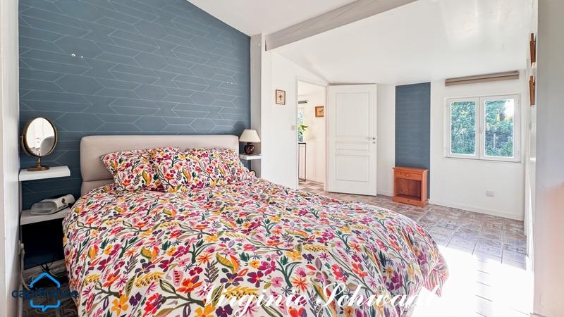 Maison - 161 m² - 6 pièces