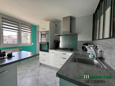 Duplex - 111 m² - 5 pièces