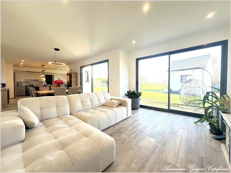 Maison - 164 m² - 7 pièces