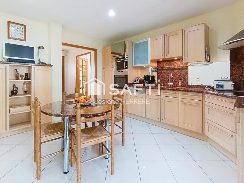 Villa - 100 m² - 4 pièces