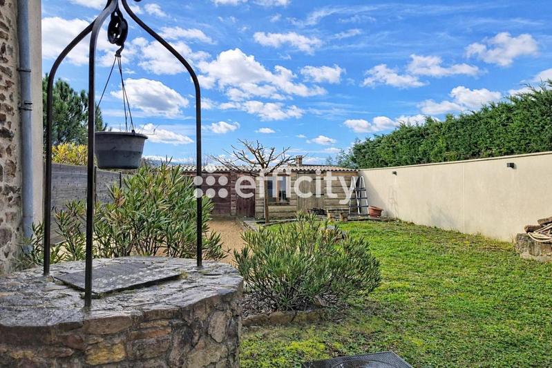 Maison en pierre - 165 m² - 5 pièces