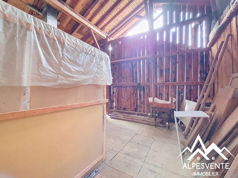 Appartement - 69 m² - 6 pièces