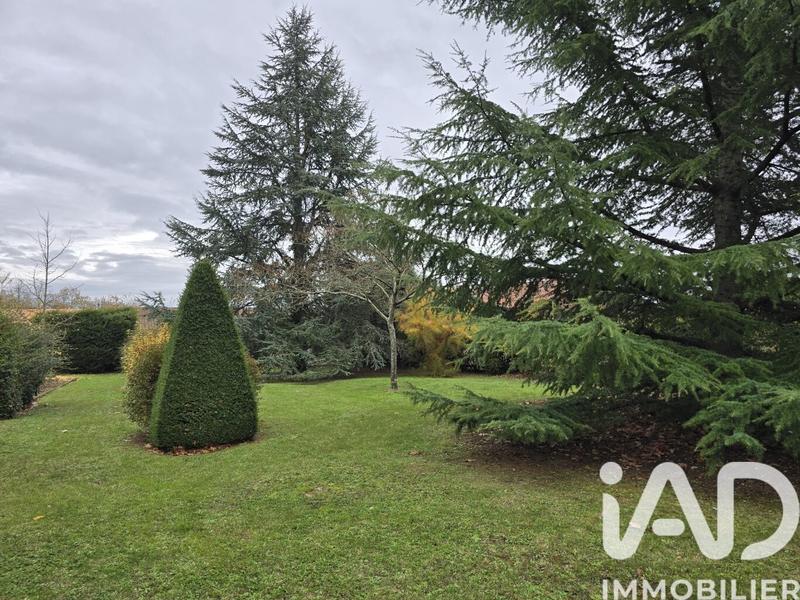 Maison - 188 m² - 8 pièces