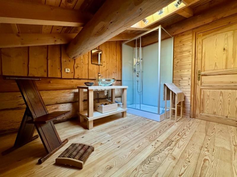 Propriété - 260 m² - 9 pièces