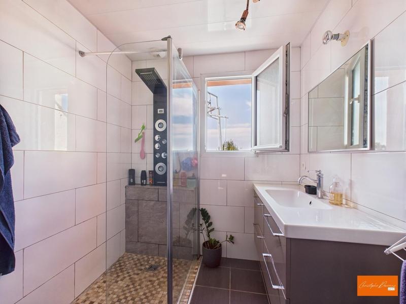 Maison - 100 m² - 6 pièces