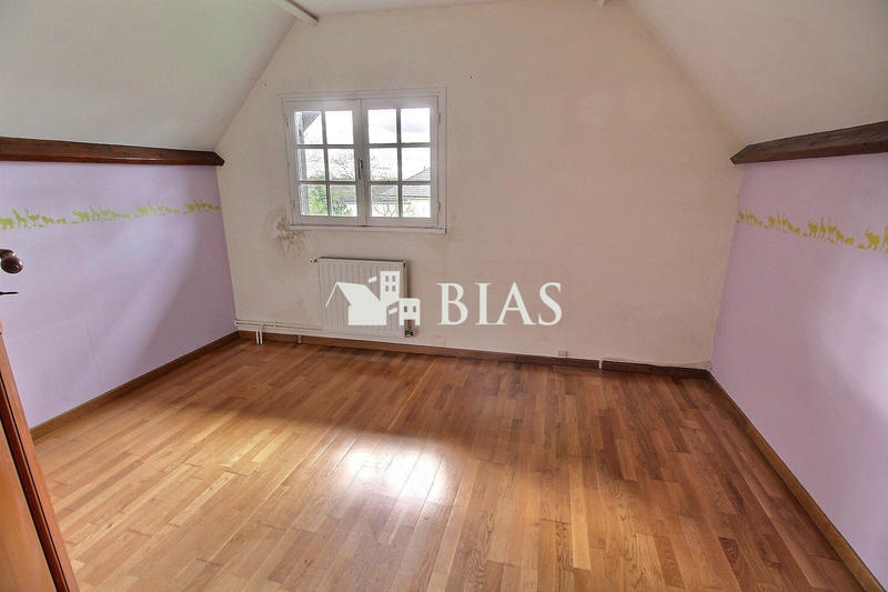 Maison - 122 m² - 4 pièces