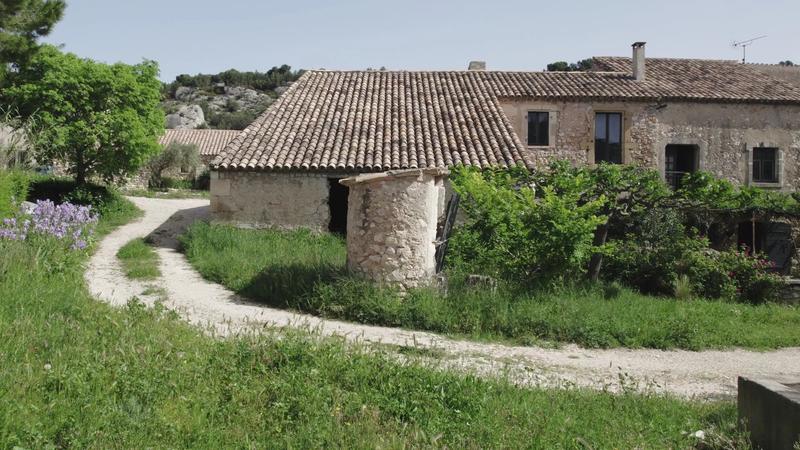 Propriété - 700 m²