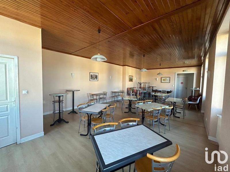 Local commercial - 283 m²