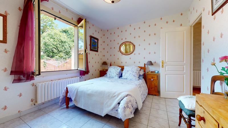 Maison traditionnelle - 177 m² - 6 pièces