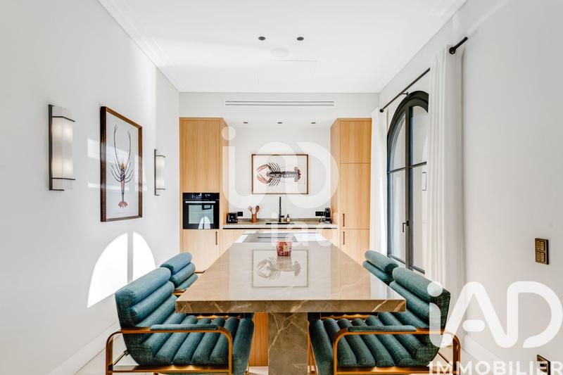 Maison de maîtres - 268 m² - 7 pièces