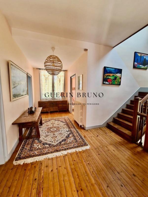 Villa - 280 m² - 9 pièces