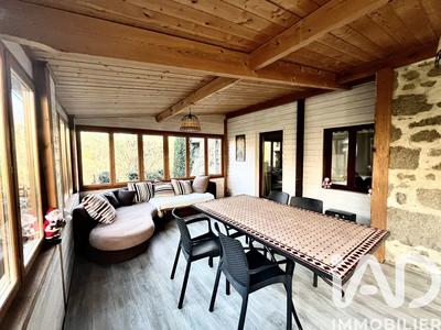 Maison - 141 m² - 5 pièces