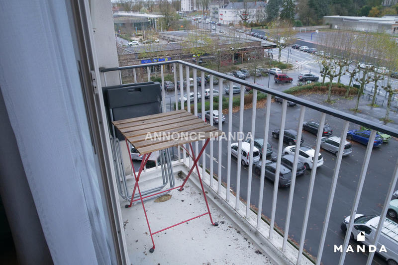 Chambre - 10 m² - 4 pièces