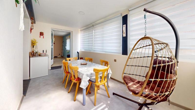 Maison - 110 m² - 6 pièces