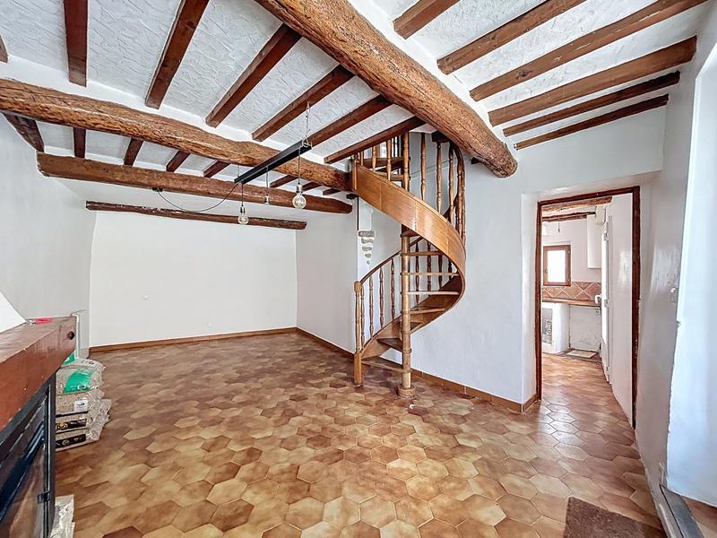 Maison - 85 m² - 5 pièces