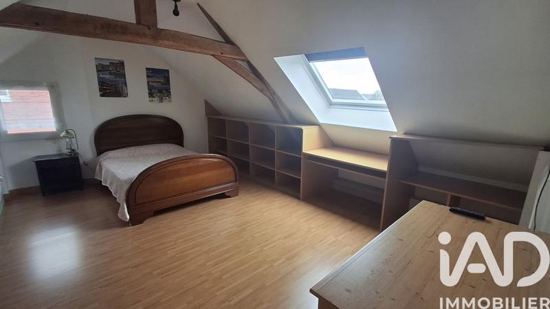 Maison - 270 m² - 11 pièces