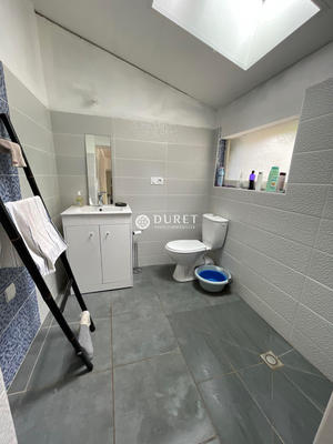 Maison - 95 m² - 3 pièces