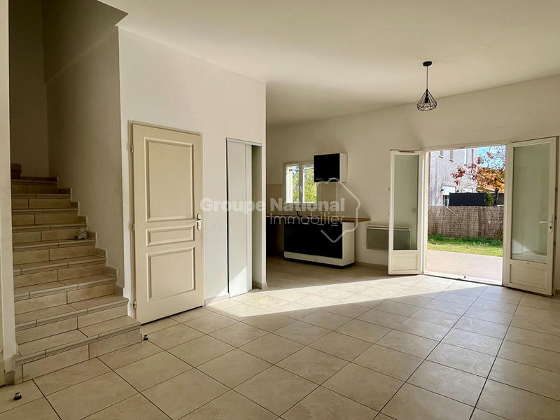 Maison - 90 m² - 5 pièces