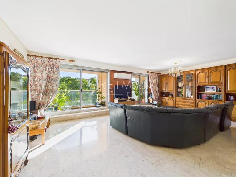 Appartement - 108 m² - 3 pièces