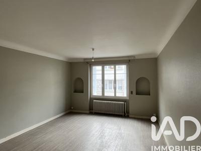 Maison - 83 m² - 5 pièces