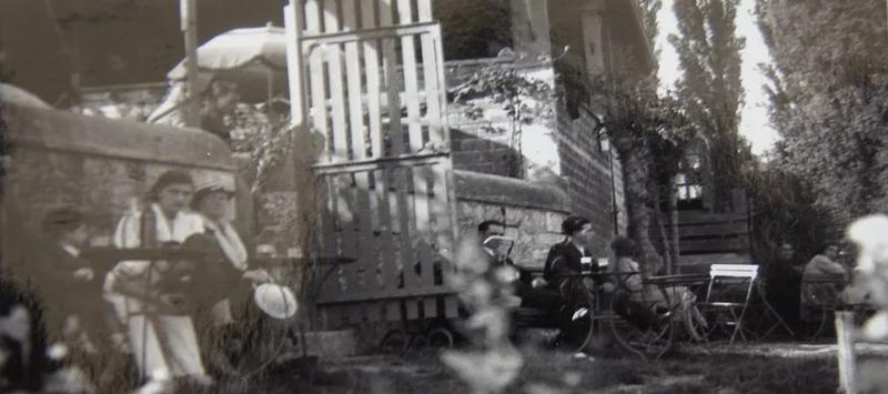 Maison - 345 m² - 12 pièces