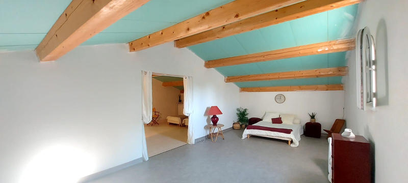 Villa - 223 m² - 6 pièces