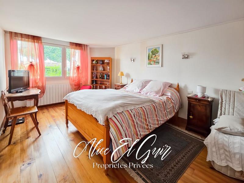 Maison - 158 m² - 5 pièces