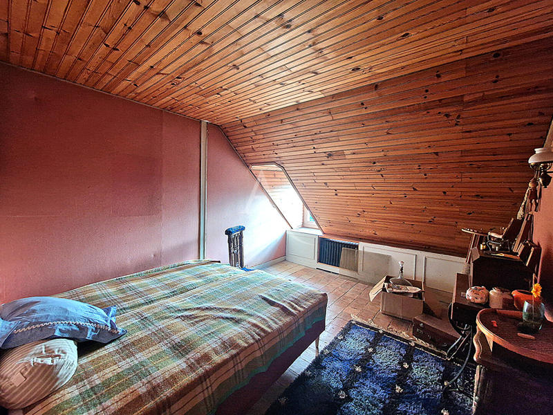 Maison - 307 m² - 10 pièces