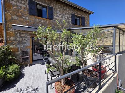 Maison de village - 228 m² - 7 pièces