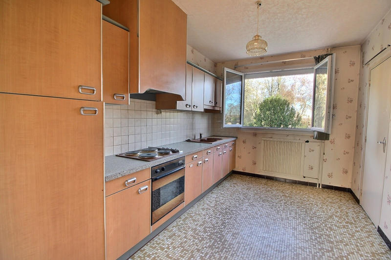 Appartement - 85 m² - 3 pièces