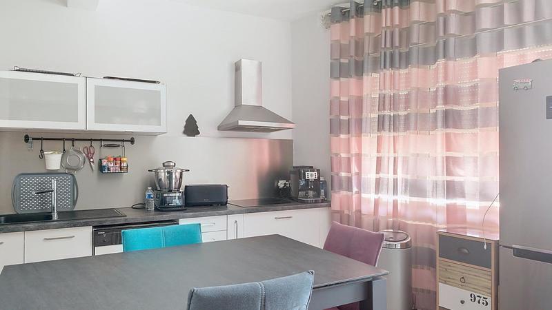 Maison - 110 m² - 4 pièces