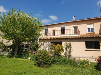Maison - 178 m² - 7 pièces
